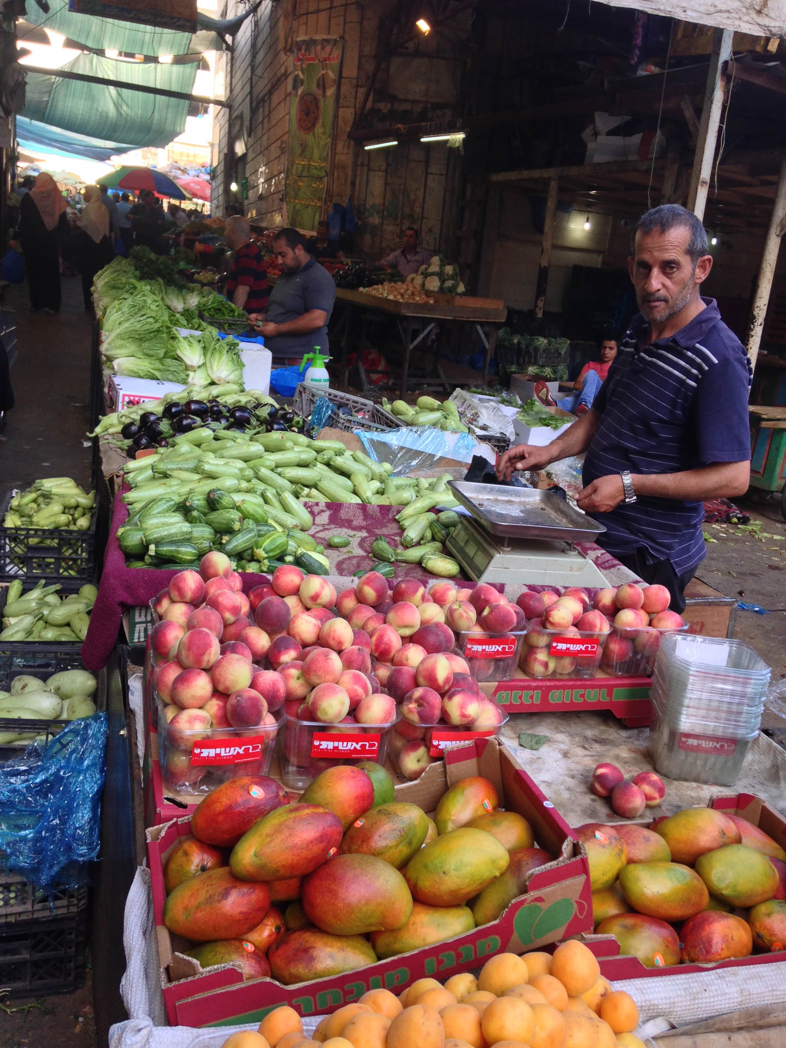 A visit to Ramallah with Fareed Ta'amallah Vegetable Market